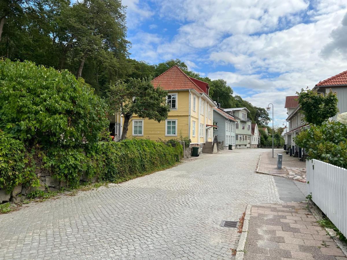 Fint, Gratis Parkering, Med 20 Min Till Goeteborg C Kungälv Kültér fotó